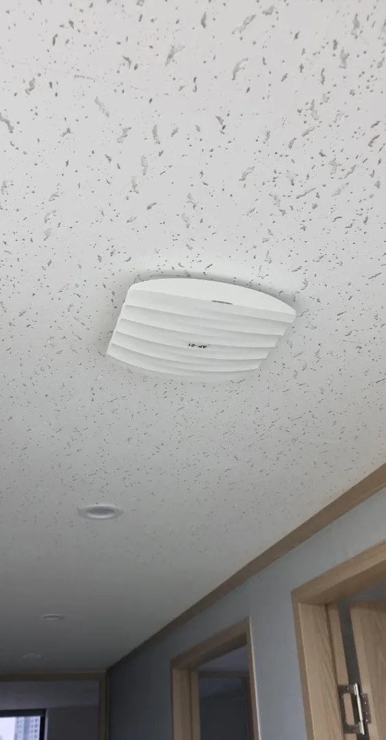 강남 부동산 중개법인 사무실 랜공사 사례